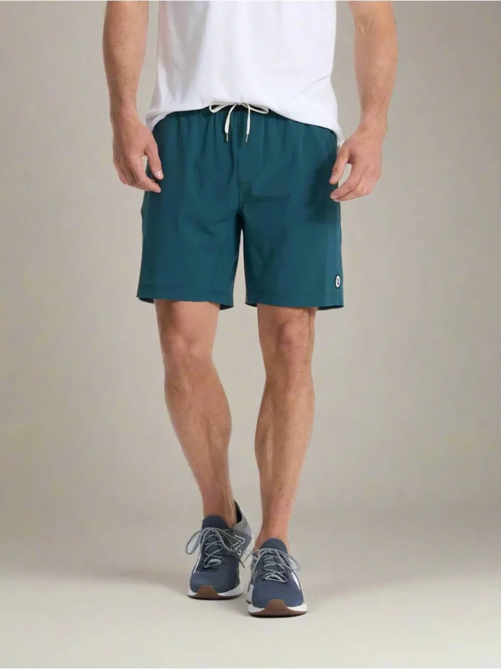 Vuori Kore Shorts 7” Men’s XL